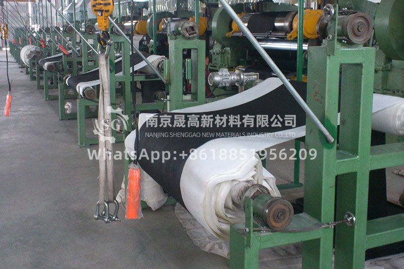 Drum vulcanizing machine
