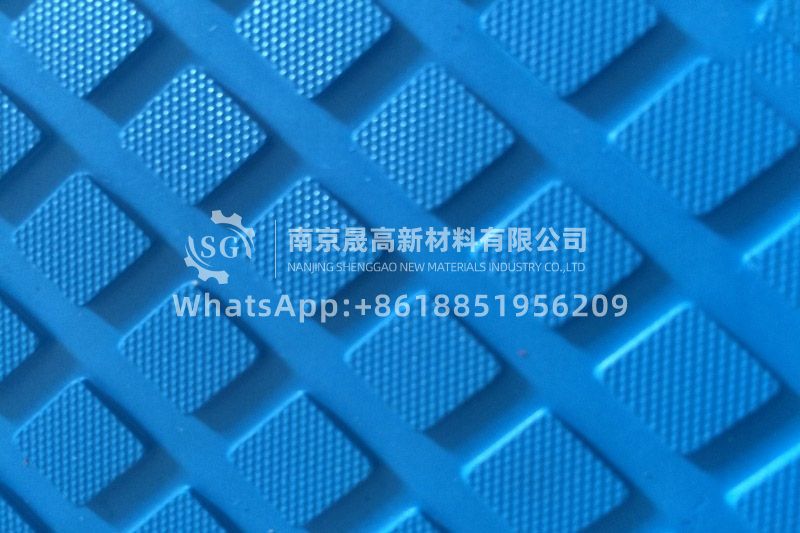 Non-slip rubber sheet